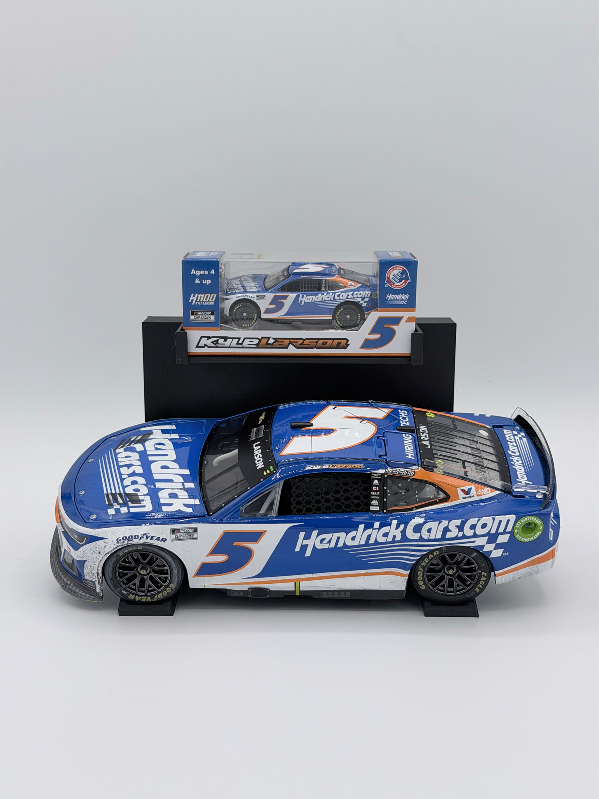 1/64-1/24 Diecast Stand Only
