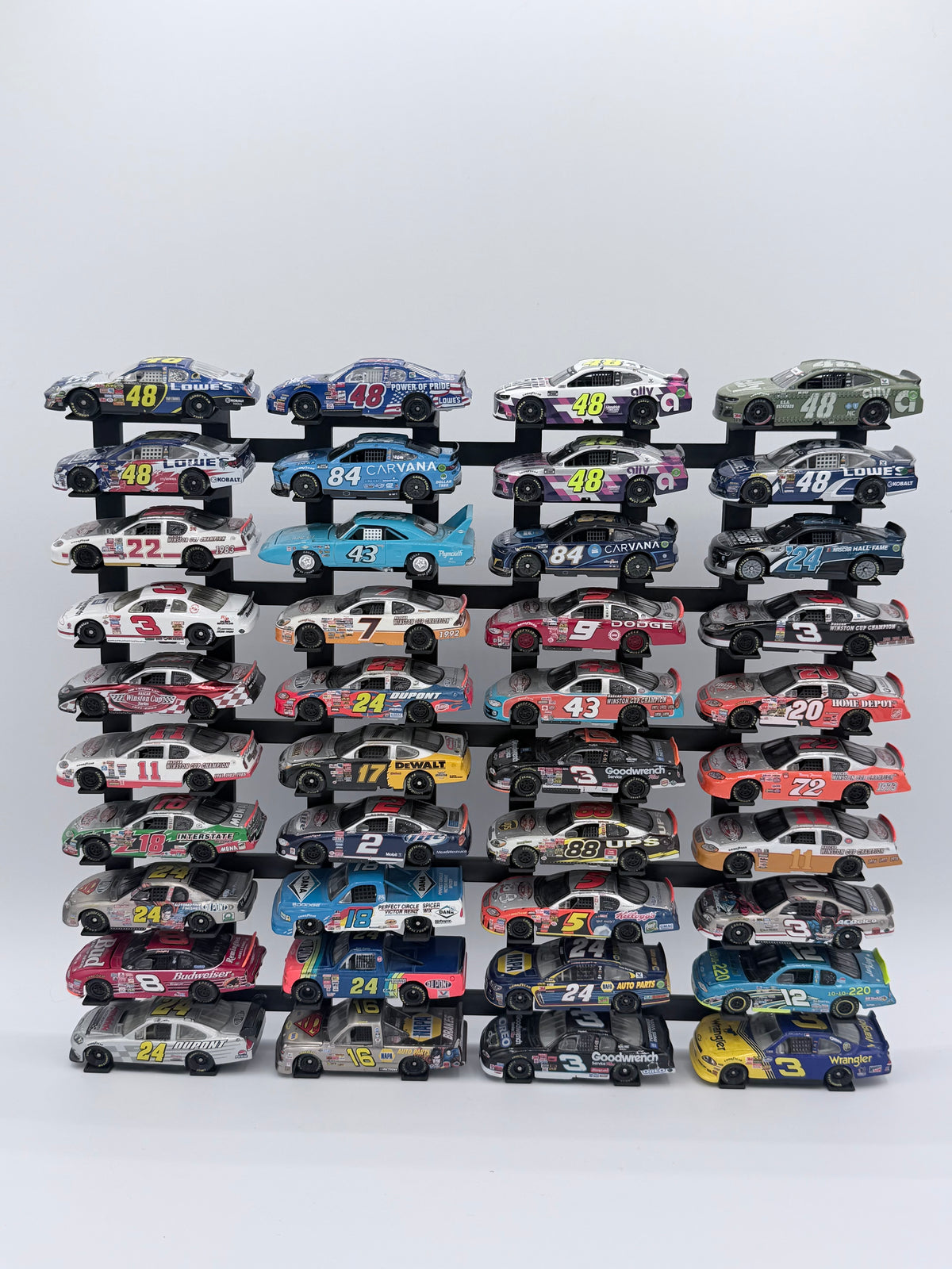 40 Car 1/64 Stand