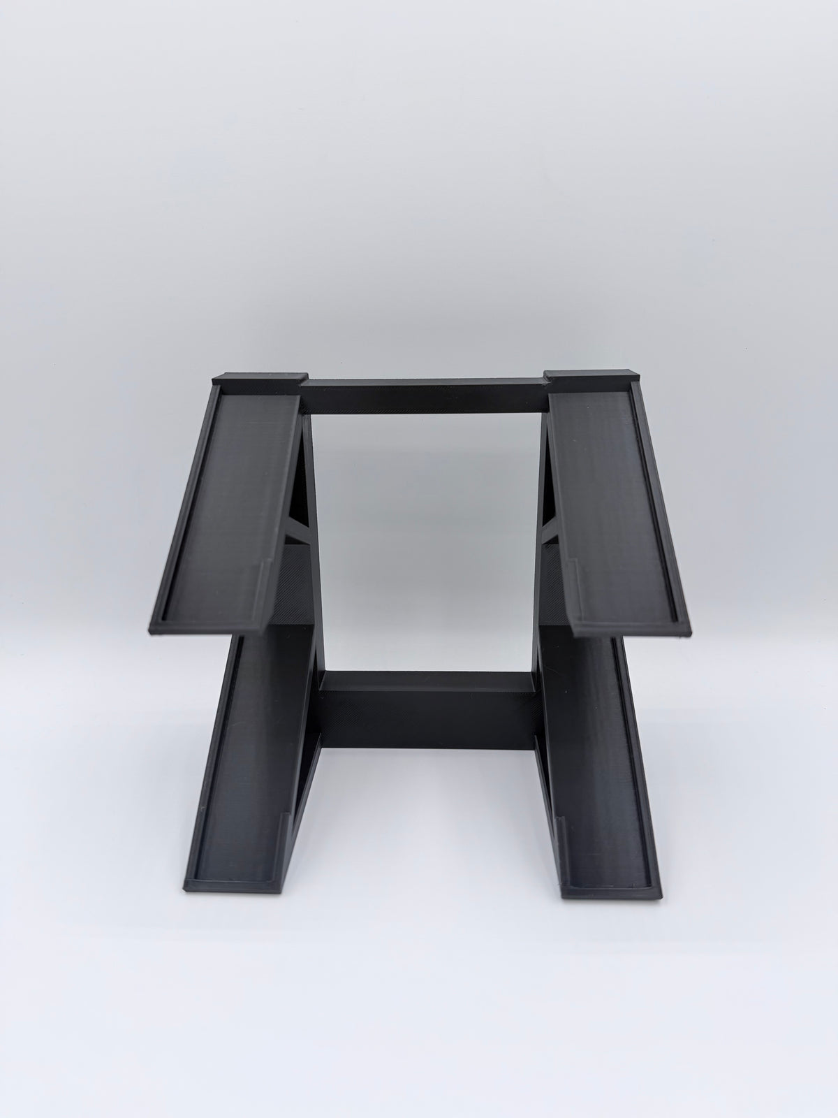 1/24 2 Tier Angled Stand